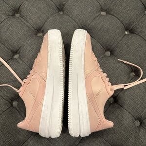Rarely worn Nike Airforce One Platform Sneakers,  Light Pink Size 9